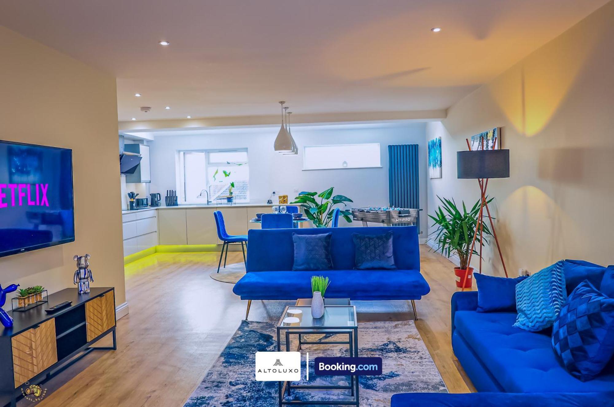 Deja Blue By Altoluxoexperience Short Lets & Serviced With Free Parking Holiday home *