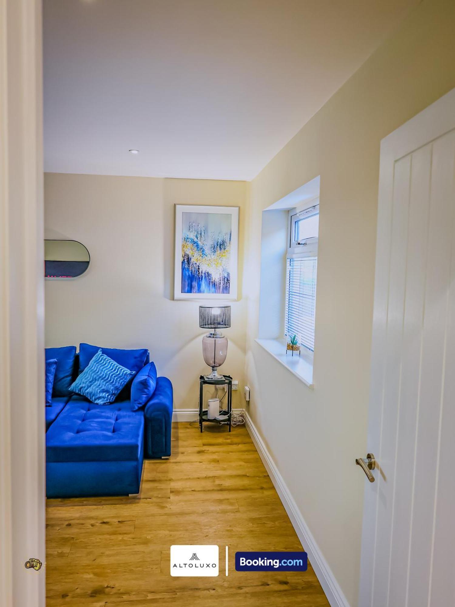 Deja Blue By Altoluxoexperience Short Lets & Serviced With Free Parking Holiday home Bristol